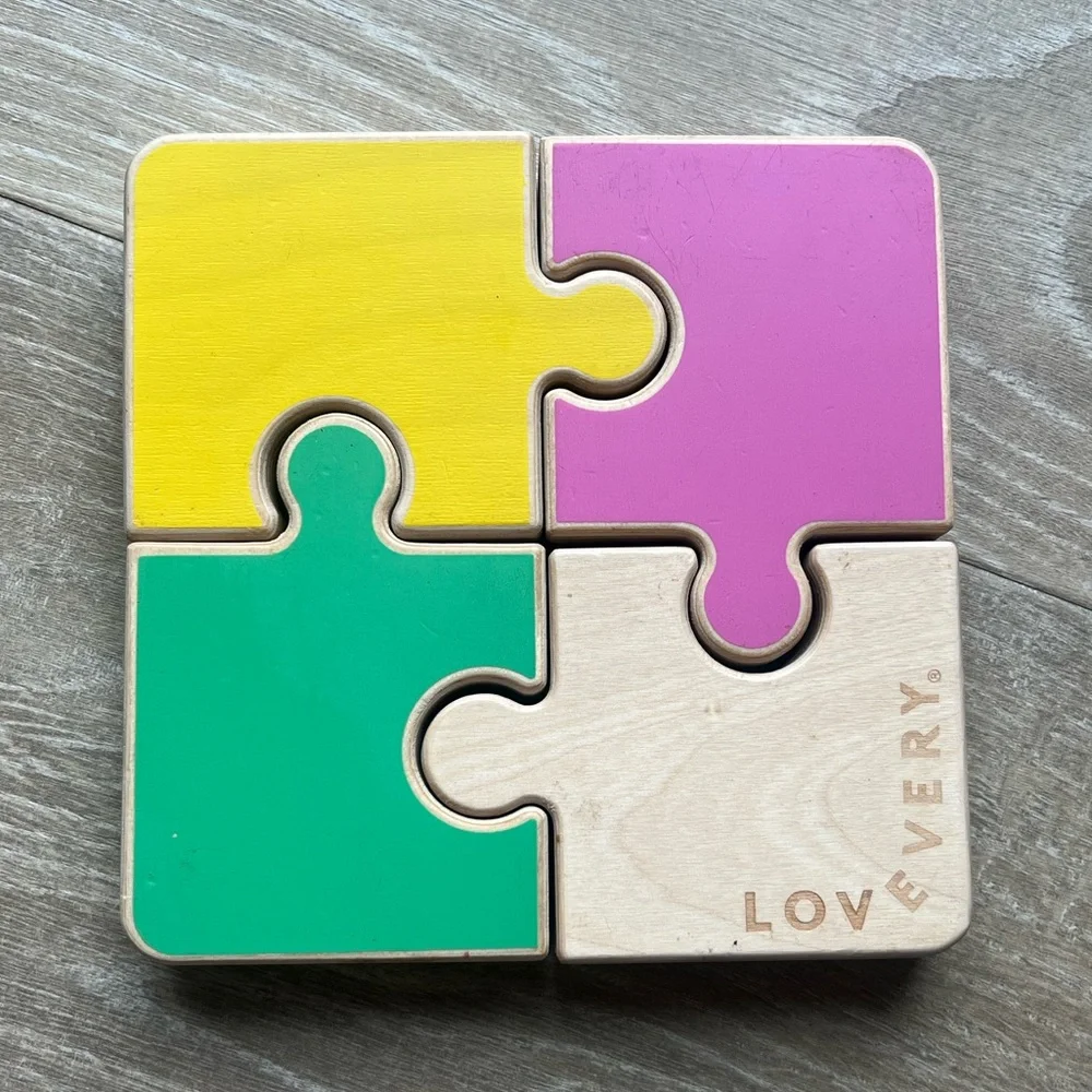 Lovevery Montessori Chunky Wooden Jigsaw Puzzle - from the Companion Play Kit